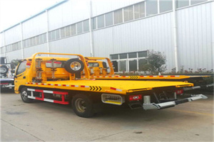 西丰附近拖车救援搭电